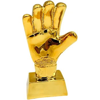 Angliškas pavadinimas: Apdovanojimo trofėjai Vartininkas Trofėjus Futbolo rungtynės Trofėjus Auksinės pirštinės Trofėjus Regbio rungtynės Futbolo apdovanojimai Taurės Sportas