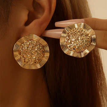 Vintažiniai prabangūs aukso spalvos auskarai moterims Išskirtinio temperamento metaliniai geometriniai apvalūs auskarai Party Ausų papuošalai