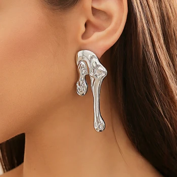 Madingi papuošalai Europos ir Amerikos dizaino metaliniai geometriniai auskarai moterims Vakarėlių dovanos Perdėti ausų aksesuarai